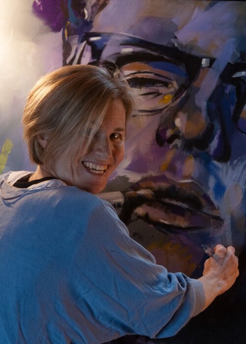 Silvia Lehmann on Select
