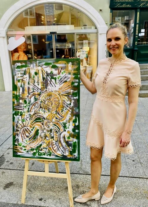 Beatrice Pistoja on Select