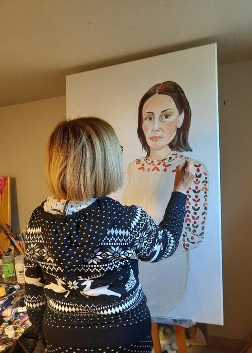 Muriel Ho Paintings on Select