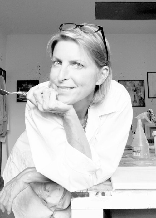 Sandrine Hartmann on Select