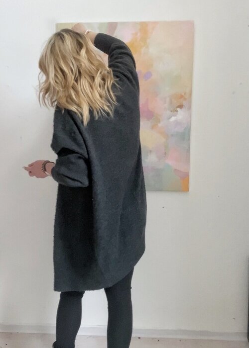 Adriane Dworzak on Select