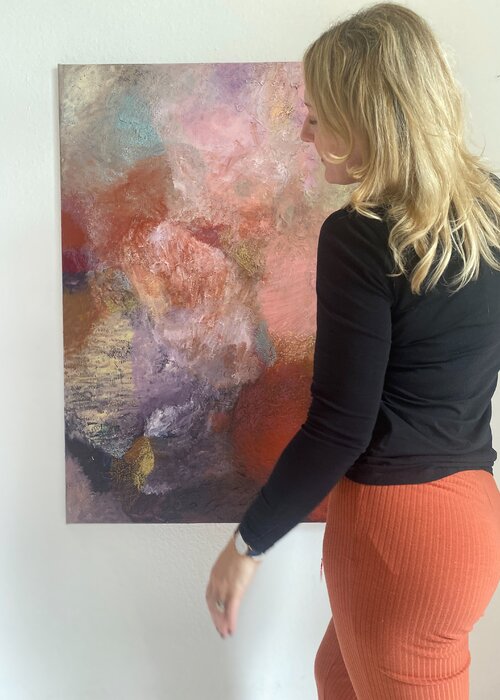 Adriane Dworzak on Select