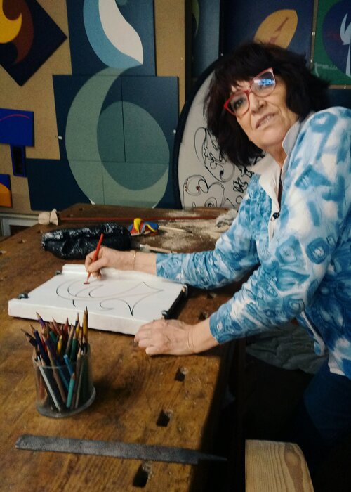 Denise Mastel on Select
