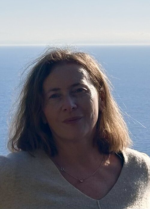 Sonja Kalmanfi on Select