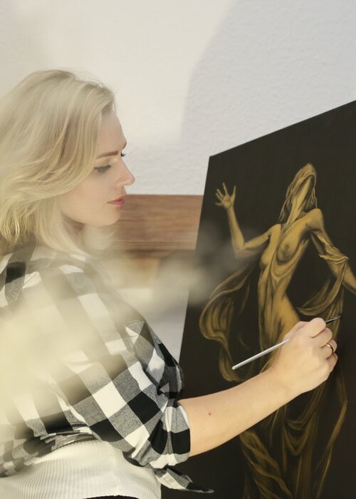Nataliia Lipetska on Select