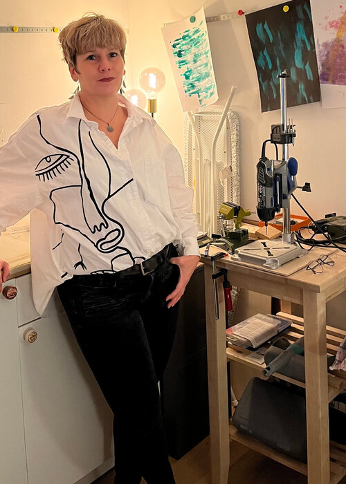 Anja Küttel on Select