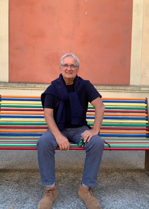 Gilles Jacoulet on Select