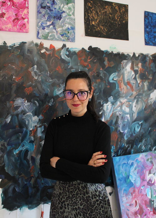 Madalena Moncóvio on Select