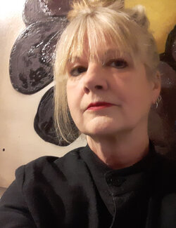 Follow Brenda Barnum on Select