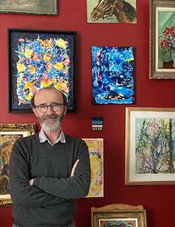 Follow Hervé Le Goaréguer on Select