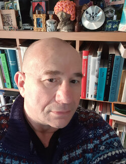 Follow Philippe Abril on Select