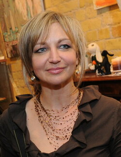 Follow Olga Soloviova on Select