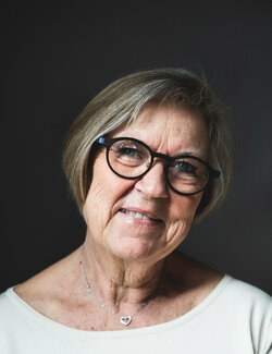 Follow Sanne Rasmussen on Select