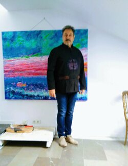 Follow Andrés Rueda on Select
