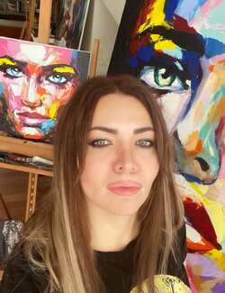Follow Lana Frey on Select