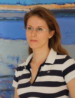 Follow Olga Konoshchuk on Select