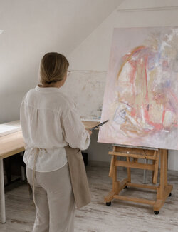Follow Judith Riemer on Select