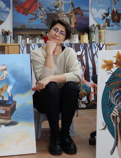 Follow Nathalie Roure on Select