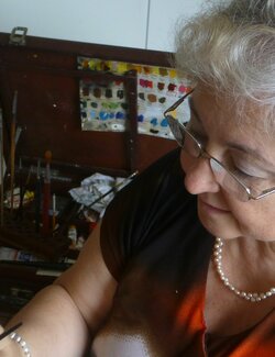 Follow Rosario De Mattos on Select
