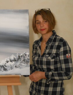 Follow Marie Raynaud on Select