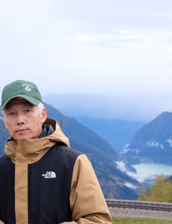 Follow Chin H Shin on Select