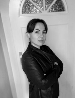 Follow Irina Tsypilova on Select