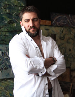 Follow Vasili Zianko on Select