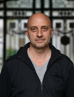 Follow Frédéric Choisel on Select