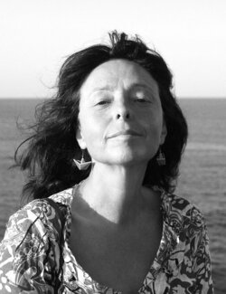 Follow Galia Chuntova on Select
