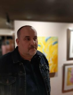 Follow Aidas Mikelenas on Select