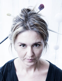 Follow Behnaz Larsen on Select