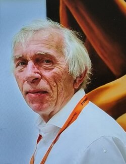 Follow Ron Westerweel on Select