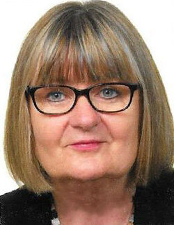 Follow Ute Roehe on Select
