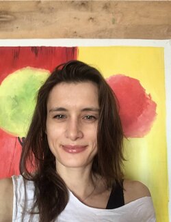 Follow Mariia Hyhar on Select