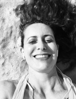 Follow Paula Garnett on Select