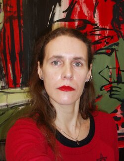 Follow Weronika Raczynska on Select