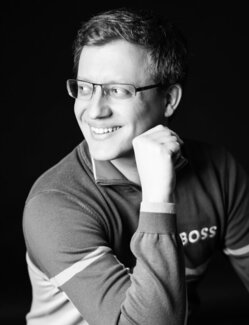 Follow Fabian Seifried on Select