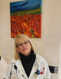 Follow Petra Erengil on Select