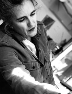 Follow Paula Tejedor on Select
