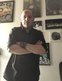 Follow Roberto Porcella on Select