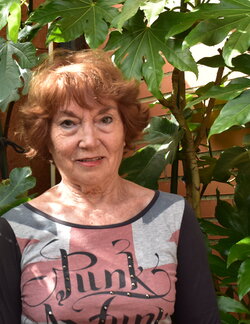 Follow Carmen Bofarull Bruno on Select