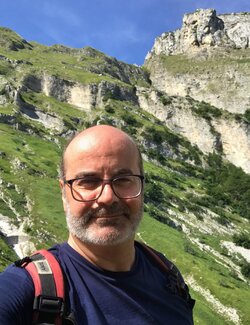 Follow Paolo Mori on Select