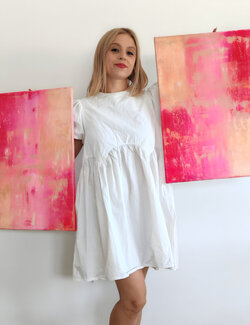 Follow Elena Grish on Select