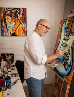 Follow Rafal Stach Kozina on Select