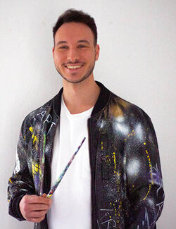 Follow Sebastian Merk on Select