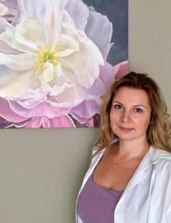 Follow TATIANA KARAPETIAN on Select