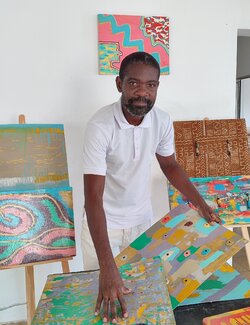 Follow Mo Lamine Sylla on Select