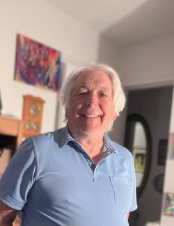 Follow Louis Heinerth (LoH artist(e)) on Select