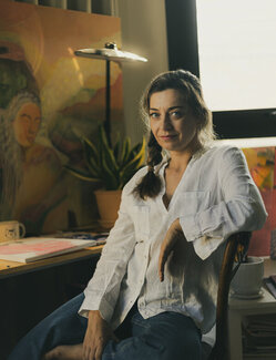 Follow Karina Brzostowski on Select