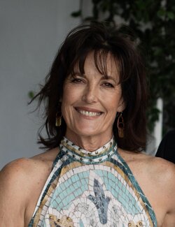Follow Susan Greeff on Select